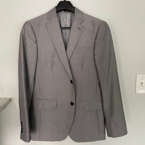 J Ferar Men's Gray Suit Bundle - Jacket Vest Pants